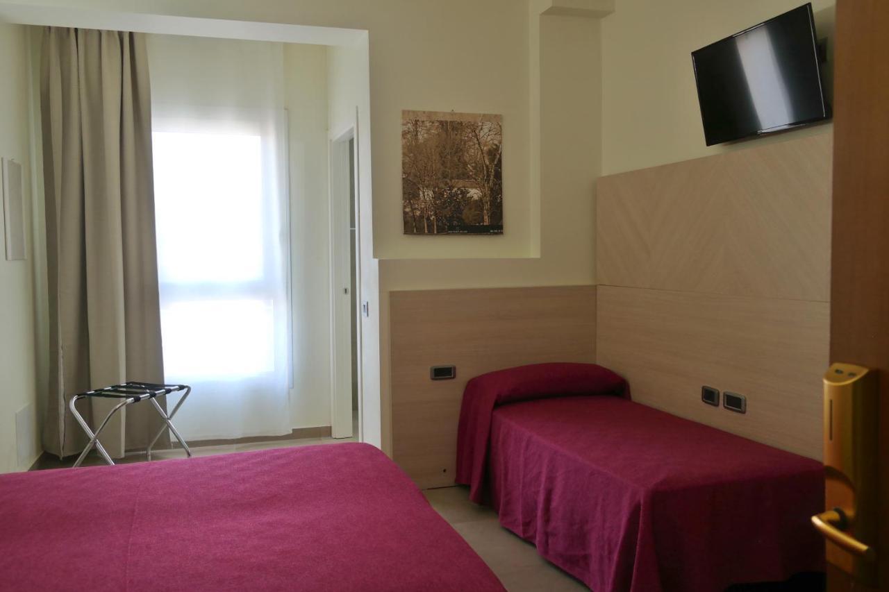 Hotel Paradiso สตรา ภายนอก รูปภาพ